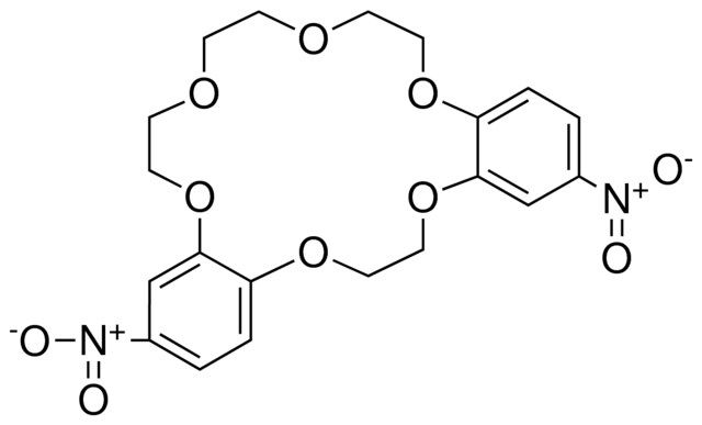 2,16-DINITRO-OCTAHYDRO-5,8,11,14,19,22-HEXAOXA-DIBENZO(A,G)CYCLOOCTADECENE