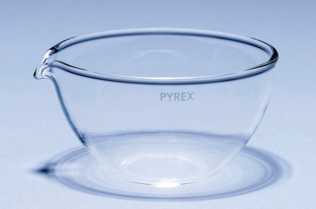 Pyrex<sup>®</sup> Evaporating dish