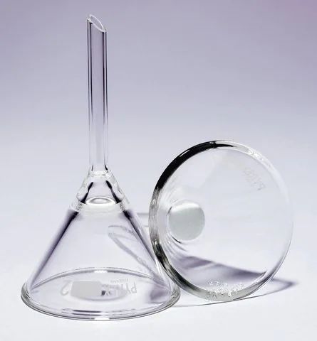 Pyrex<sup>®</sup> Filter funnel with sintered glass disc