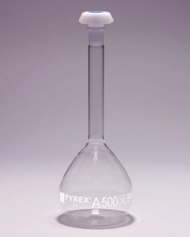 Pyrex<sup>®</sup> Volumetric flask, heavy duty, class A, USP/ISO/DIN tolerances