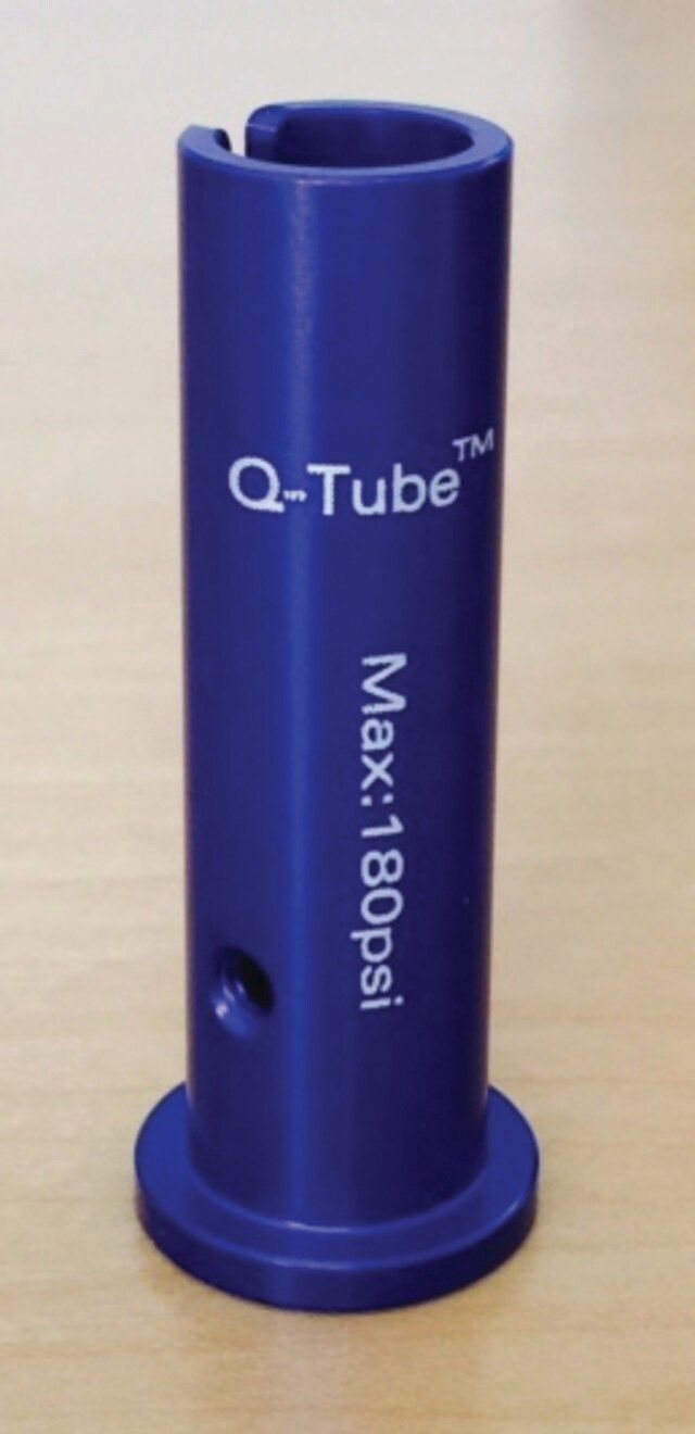 High pressure adapter for Q-Tube<sup>TM</sup>