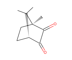 (1S,4R)-1,7,7-Trimethylbicyclo[2.2.1]heptane-2,3-dione